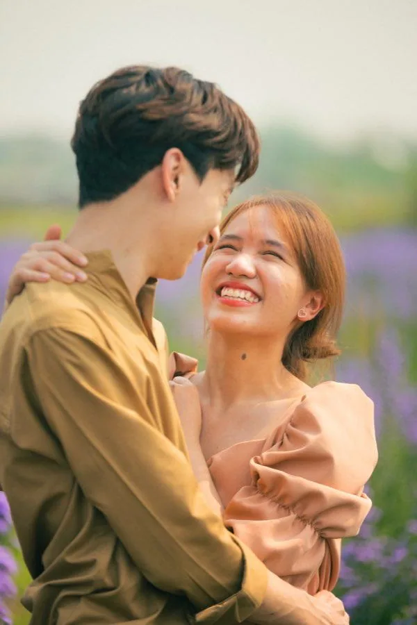 คู่รักในงานถ่ายภาพก่อนแต่งงาน
